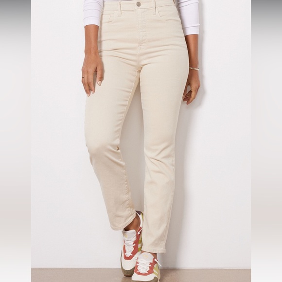 Good American Jeans - Picture 5 of 5